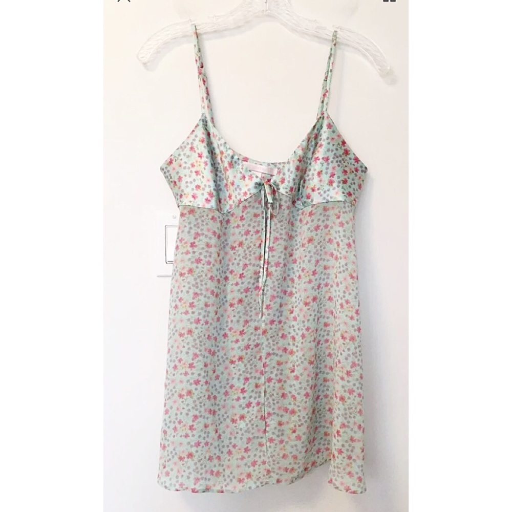 VICTORIA’S SECRET Vintage 90s Floral Babydoll Nightie – Size M